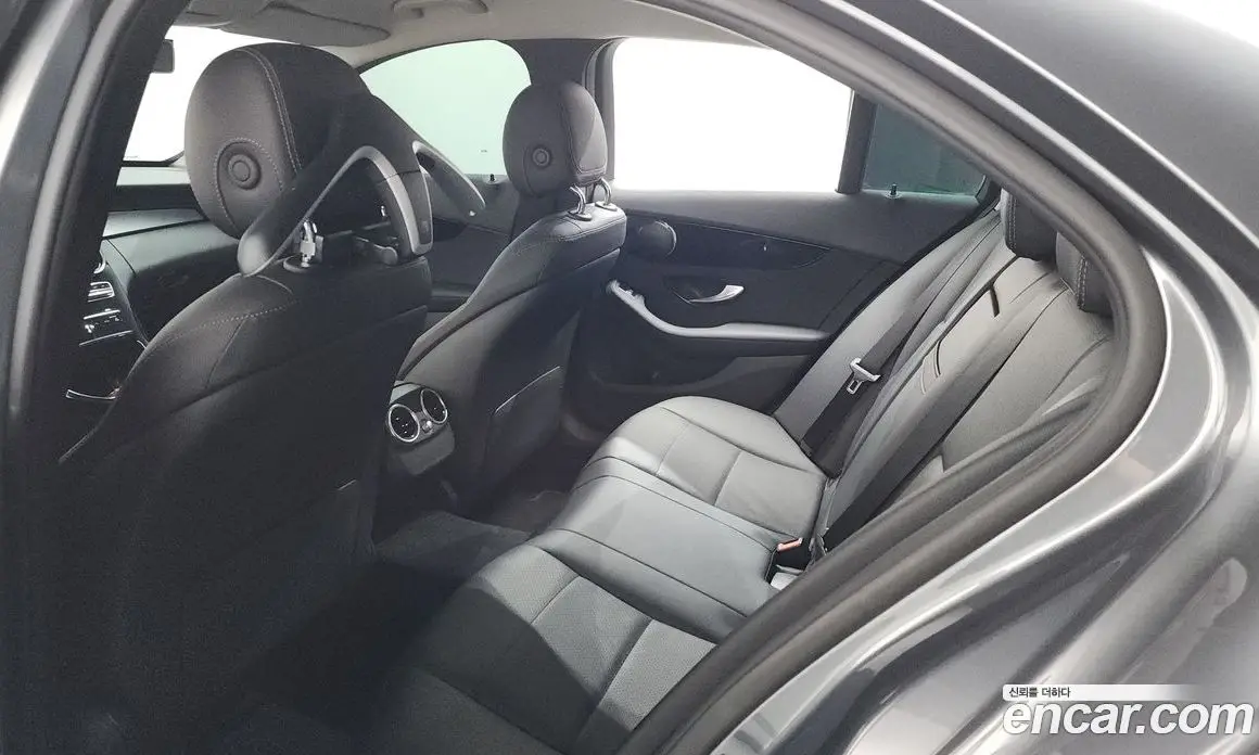 Mercedes-Benz C-Class 2019 2.0 автомат (гидро), фото 17 Mercedes-Benz C-Class 2019 2.0 автомат (гидро), фото 17