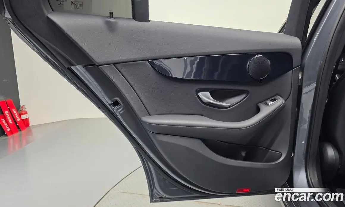 Mercedes-Benz C-Class 2019 2.0 автомат (гидро), фото 14
