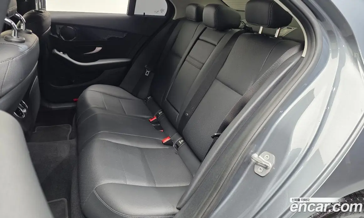 Mercedes-Benz C-Class 2019 2.0 автомат (гидро), фото 15