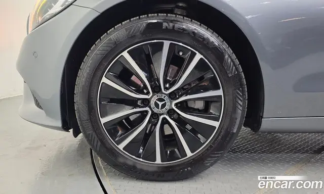 Mercedes-Benz C-Class 2019 2.0 автомат (гидро), миниатюра 4
