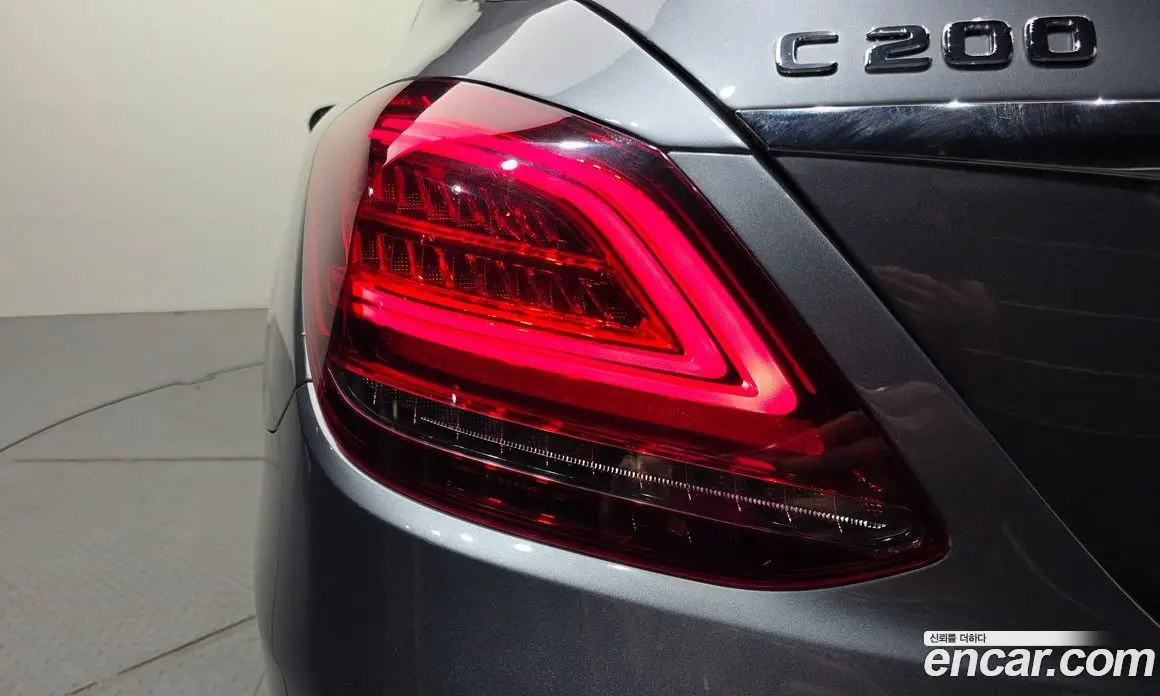 Mercedes-Benz C-Class 2019 2.0 автомат (гидро), фото 8