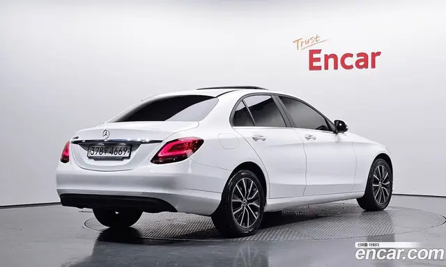 Mercedes-Benz C-Class, 2020, 69 743 км