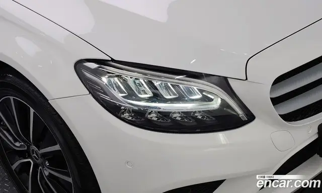 Mercedes-Benz C-Class 2020 2.0 автомат (гидро), миниатюра 7 Mercedes-Benz C-Class 2020 2.0 автомат (гидро), миниатюра 7