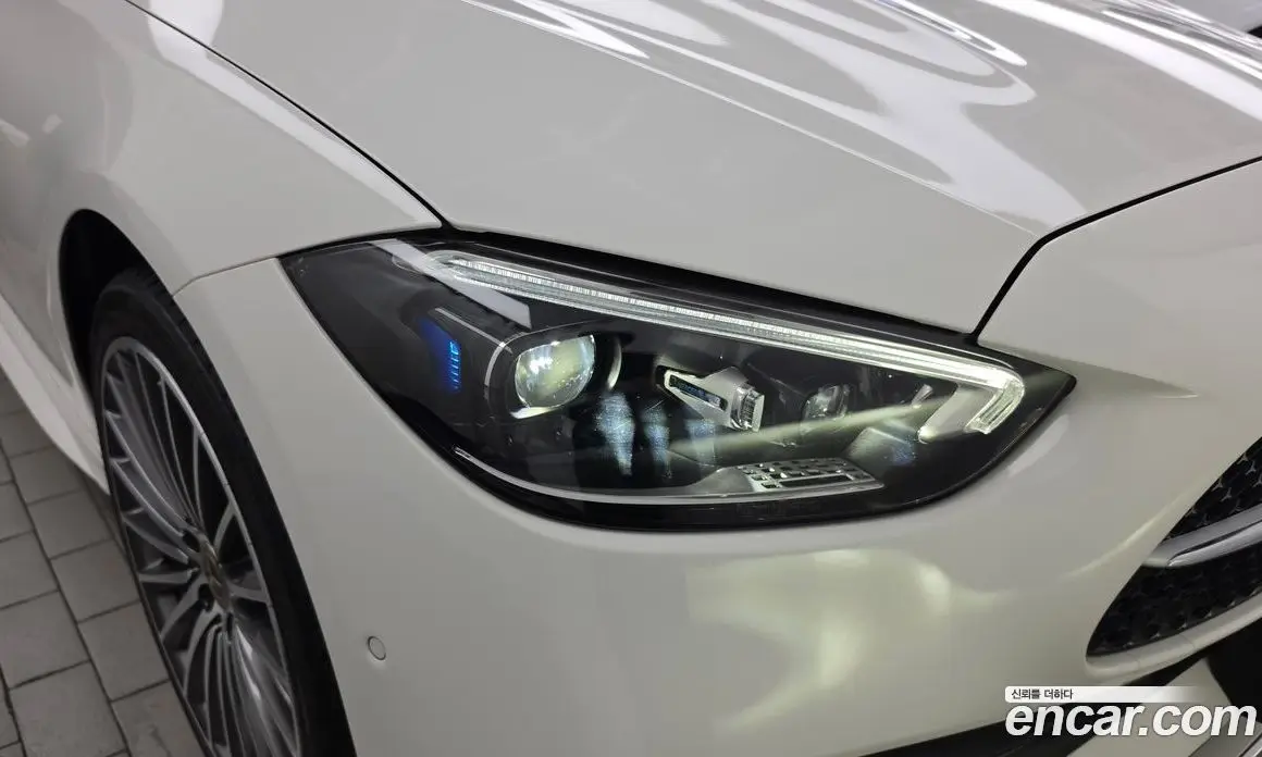 Mercedes-Benz C-Class 2022 2.0 автомат (гидро), фото 8 Mercedes-Benz C-Class 2022 2.0 автомат (гидро), фото 8