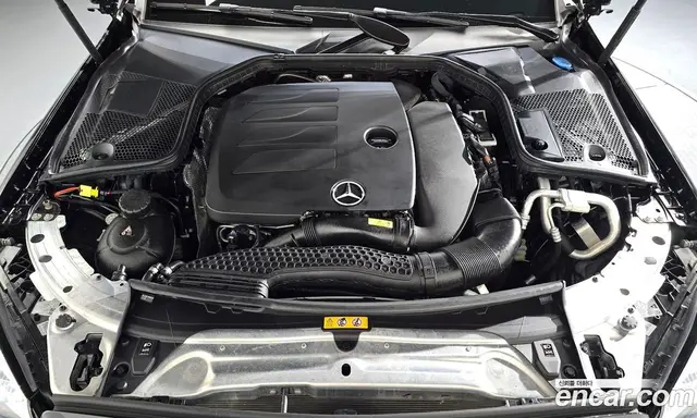 Mercedes-Benz C-Class 2023 2.0 автомат (гидро), миниатюра 6 Mercedes-Benz C-Class 2023 2.0 автомат (гидро), миниатюра 6