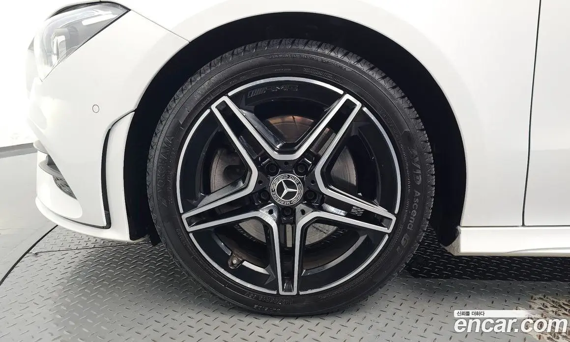 Mercedes-Benz CLA-Class 2020 2.0 автомат (гидро), фото 4 Mercedes-Benz CLA-Class 2020 2.0 автомат (гидро), фото 4