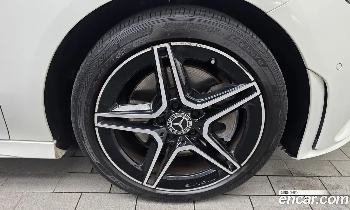 Mercedes-Benz CLA-Class 2023 2.0 автомат (гидро), фото 7 Mercedes-Benz CLA-Class 2023 2.0 автомат (гидро), фото 7