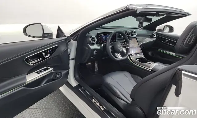 Mercedes-Benz CLE-Class 2024 2.0 автомат (гидро), миниатюра 12