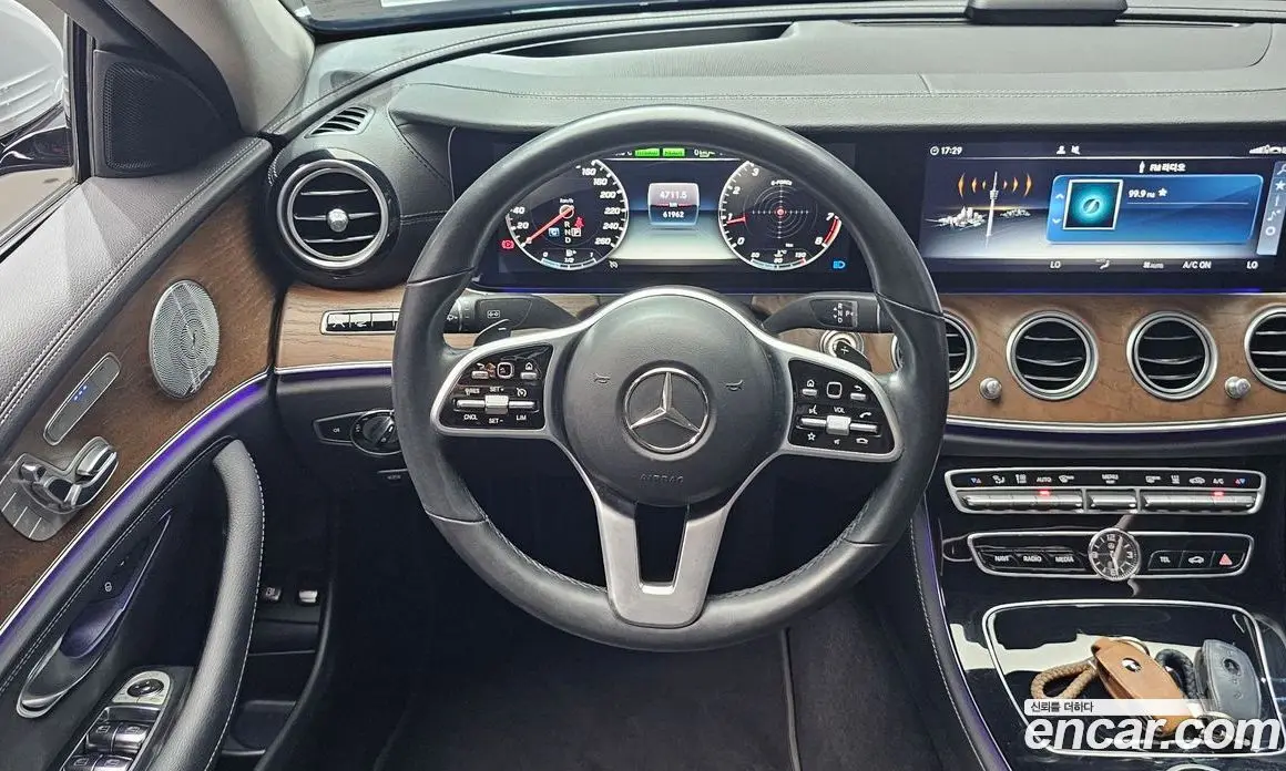 Mercedes-Benz E-Class 2019 2.0 автомат (гидро), фото 19