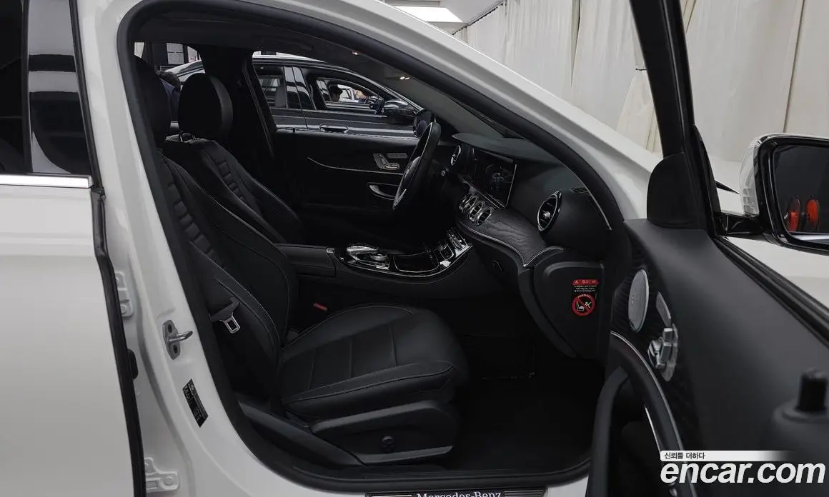 Mercedes-Benz E-Class 2019 2.0 автомат (гидро), фото 17