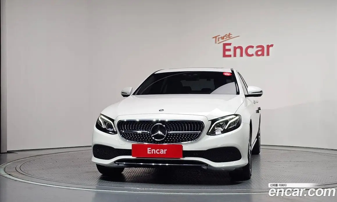 Mercedes-Benz E-Class 2019 2.0 автомат (гидро), фото 3