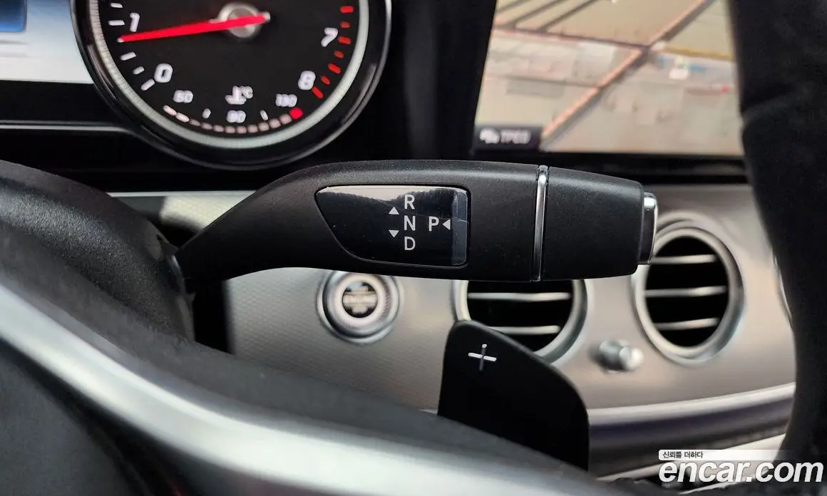 Mercedes-Benz E-Class 2020 2.0 автомат (гидро), фото 11