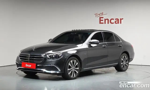 Mercedes-Benz E-Class, 2021, 87 872 км