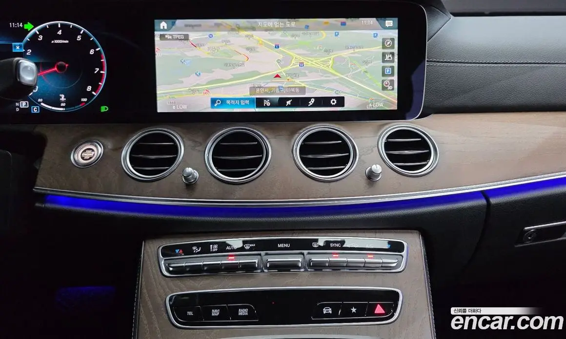 Mercedes-Benz E-Class 2022 2.0 автомат (гидро), фото 19