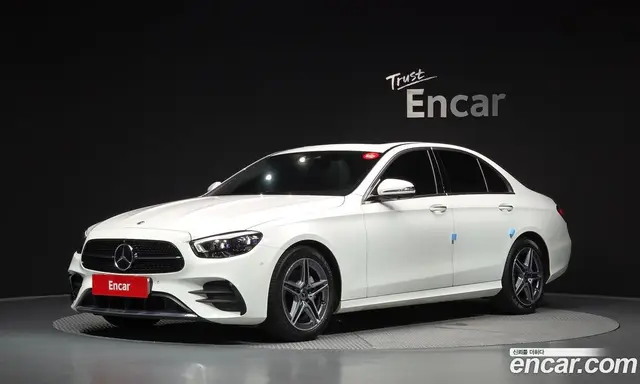 Mercedes-Benz E-Class, 2023, 38 393 км