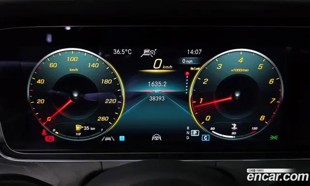 Mercedes-Benz E-Class 2023 2.0 автомат (гидро), миниатюра 11
