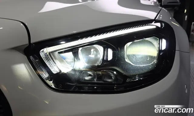 Mercedes-Benz E-Class 2023 2.0 автомат (гидро), миниатюра 8