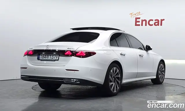 Mercedes-Benz E-Class, 2024, 31 150 км