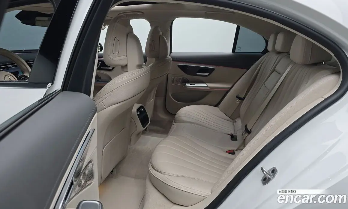 Mercedes-Benz E-Class 2024 2.0 автомат (гидро), фото 17