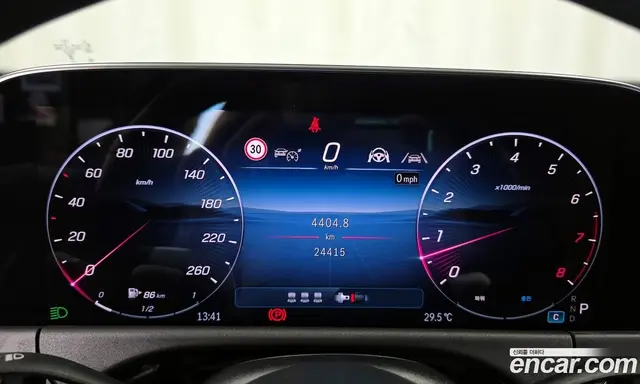 Mercedes-Benz E-Class 2025 2.0 автомат (гидро), миниатюра 11