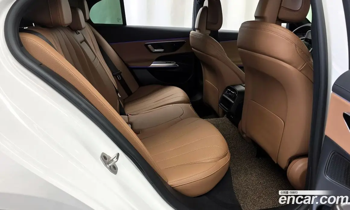 Mercedes-Benz E-Class 2025 2.0 автомат (гидро), фото 17