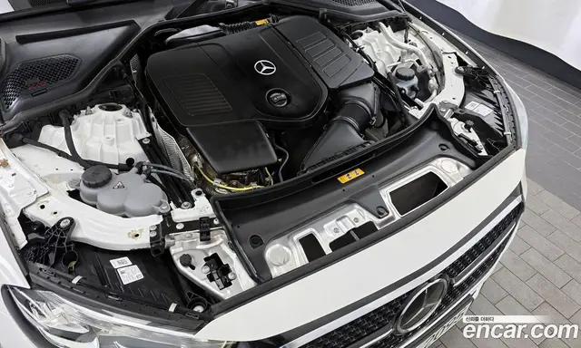 Mercedes-Benz E-Class 2025 2.0 автомат (гидро), миниатюра 6