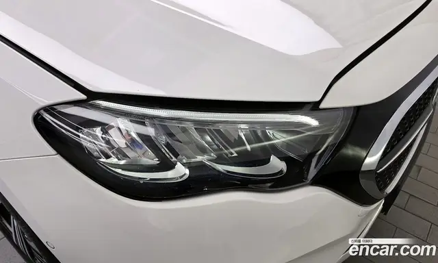 Mercedes-Benz E-Class 2025 2.0 автомат (гидро), миниатюра 8