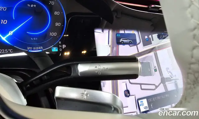 Mercedes-Benz EQS 2023 0.3 автомат (гидро), миниатюра 12