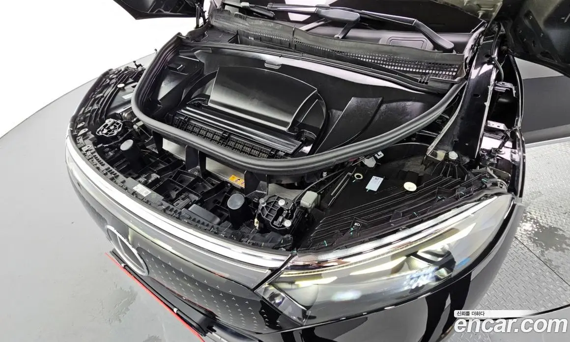 Mercedes-Benz EQS 2023 0.3 автомат (гидро), фото 6