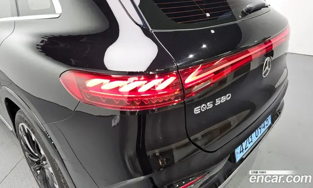 Mercedes-Benz EQS 2023 0.3 автомат (гидро), миниатюра 9