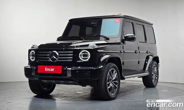 Mercedes-Benz G-Class, 2025, 549 км