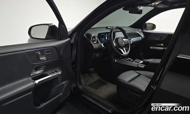 Mercedes-Benz GLB-Class 2021 2.0 автомат (гидро), миниатюра 12