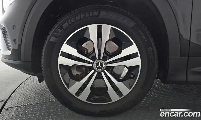 Mercedes-Benz GLB-Class 2021 2.0 автомат (гидро), миниатюра 4 Mercedes-Benz GLB-Class 2021 2.0 автомат (гидро), миниатюра 4