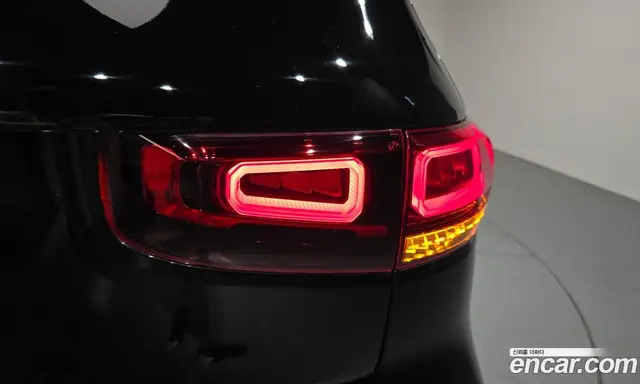 Mercedes-Benz GLB-Class 2021 2.0 автомат (гидро), миниатюра 8 Mercedes-Benz GLB-Class 2021 2.0 автомат (гидро), миниатюра 8
