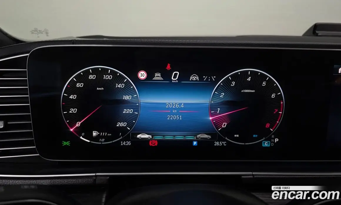 Mercedes-Benz GLS-Class 2025 3.0 автомат (гидро), фото 11
