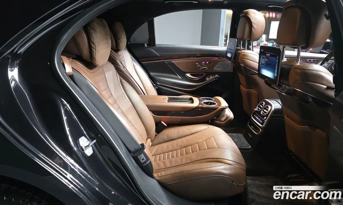 Mercedes-Benz S-Class 2019 4.0 автомат (гидро), фото 15 Mercedes-Benz S-Class 2019 4.0 автомат (гидро), фото 15