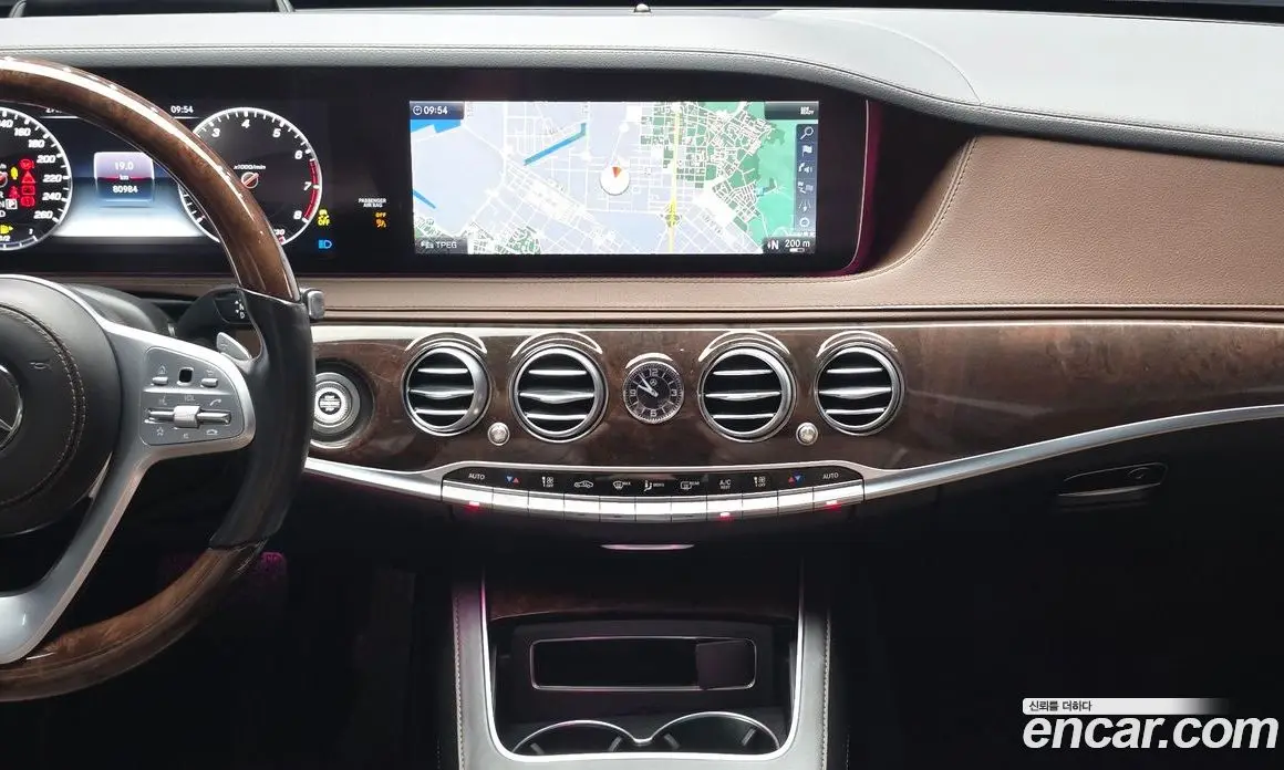 Mercedes-Benz S-Class 2019 4.0 автомат (гидро), фото 17 Mercedes-Benz S-Class 2019 4.0 автомат (гидро), фото 17
