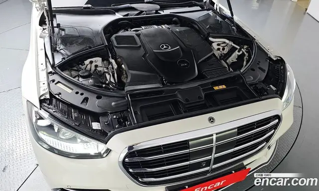 Mercedes-Benz S-Class 2023 2.9 автомат (гидро), миниатюра 5