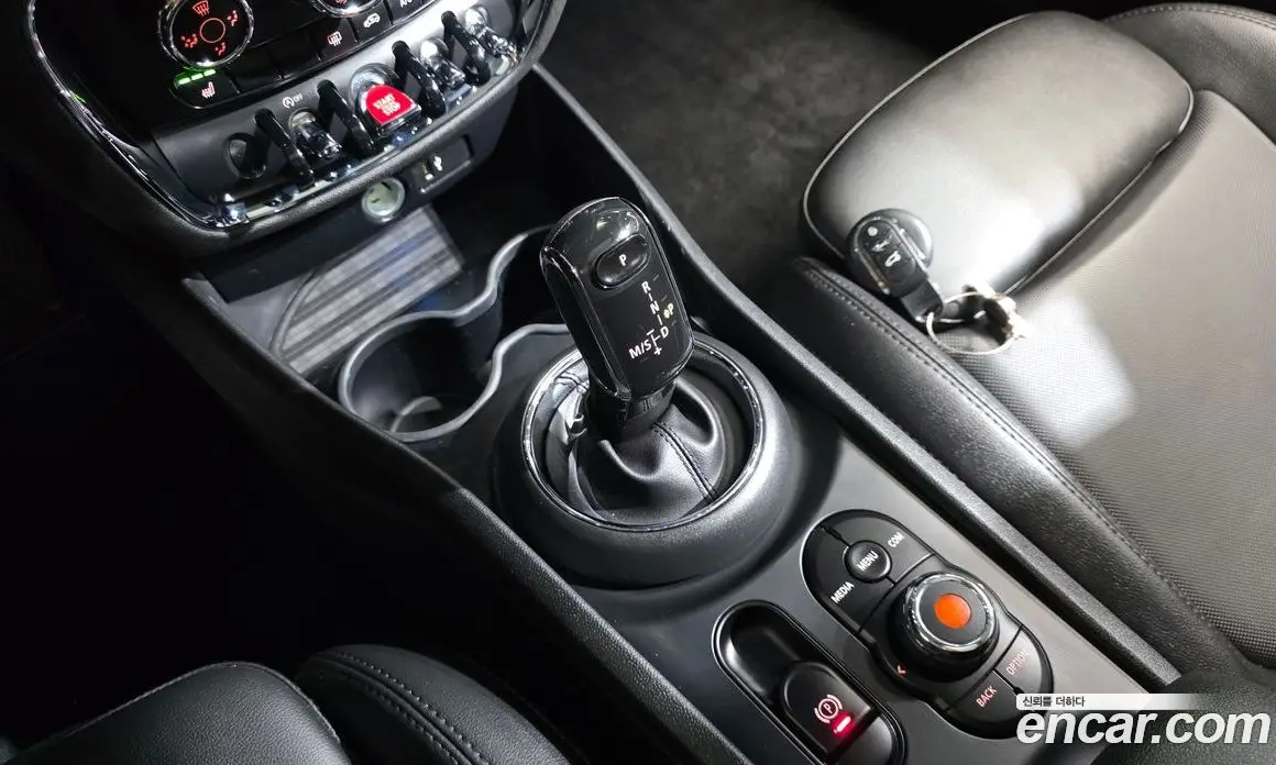 Mini Clubman 2020 2.0 автомат (гидро), фото 12