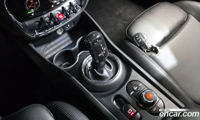 Mini Clubman 2020 2.0 автомат (гидро), миниатюра 12