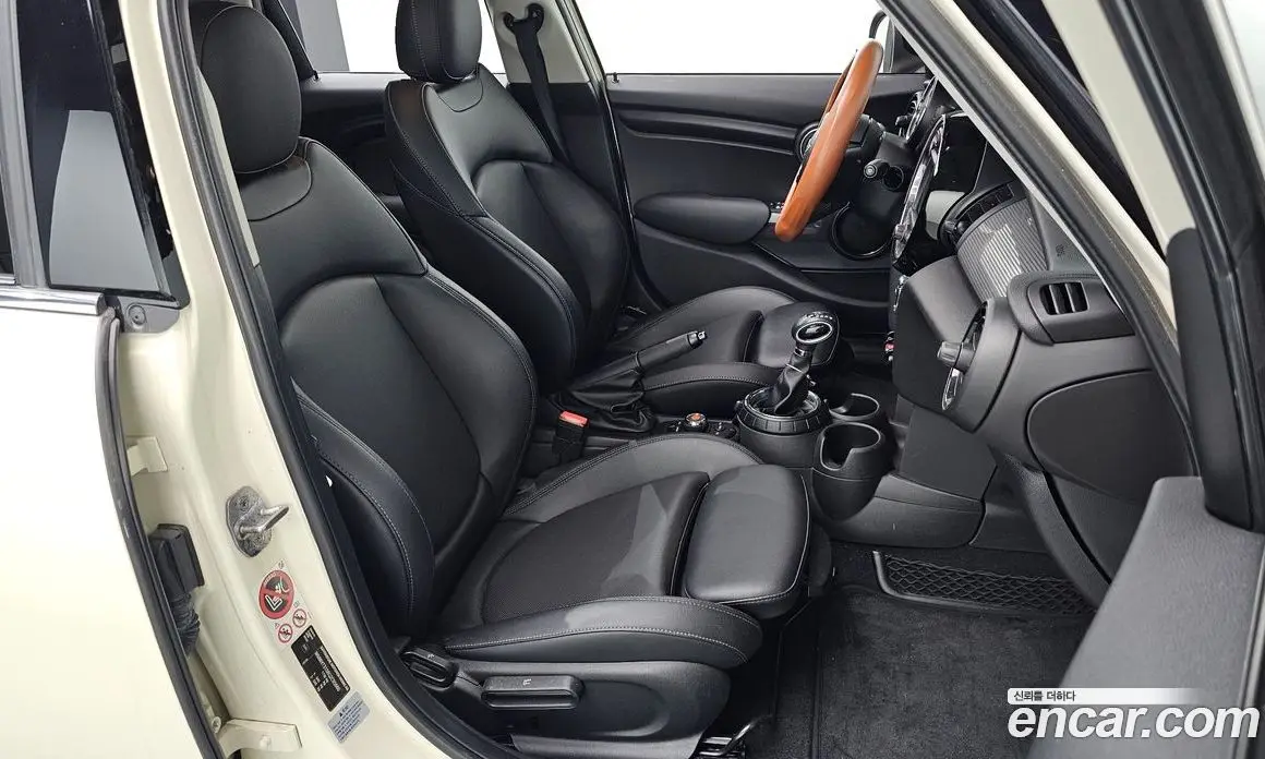 Mini Cooper 2015 1.5 автомат (гидро), фото 15