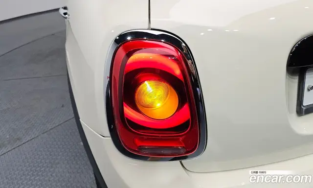 Mini Cooper 2015 1.5 автомат (гидро), миниатюра 8
