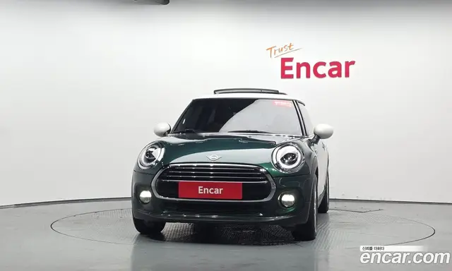 Mini Cooper 2019 1.5 автомат (гидро), миниатюра 2