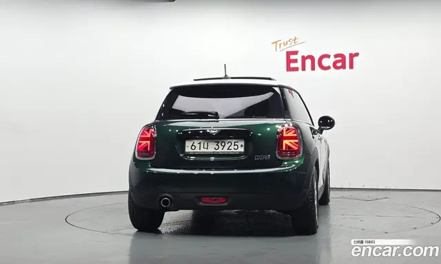 Mini Cooper 2019 1.5 автомат (гидро), миниатюра 3