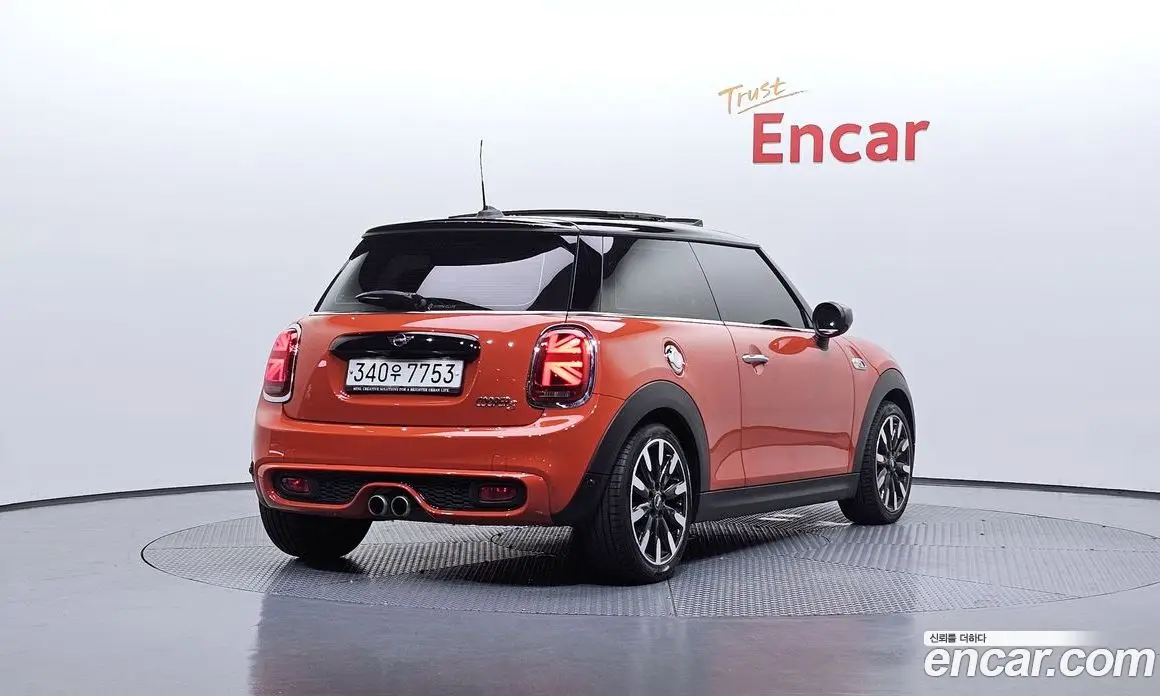 Mini Cooper 2020 2.0 автомат (гидро), фото 2 Mini Cooper 2020 2.0 автомат (гидро), фото 2