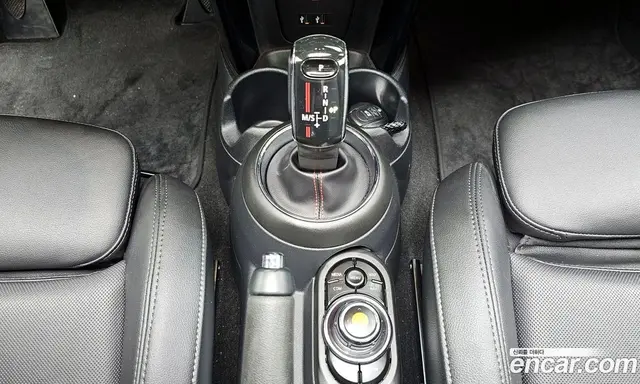 Mini Cooper 2020 2.0 автомат (гидро), миниатюра 12