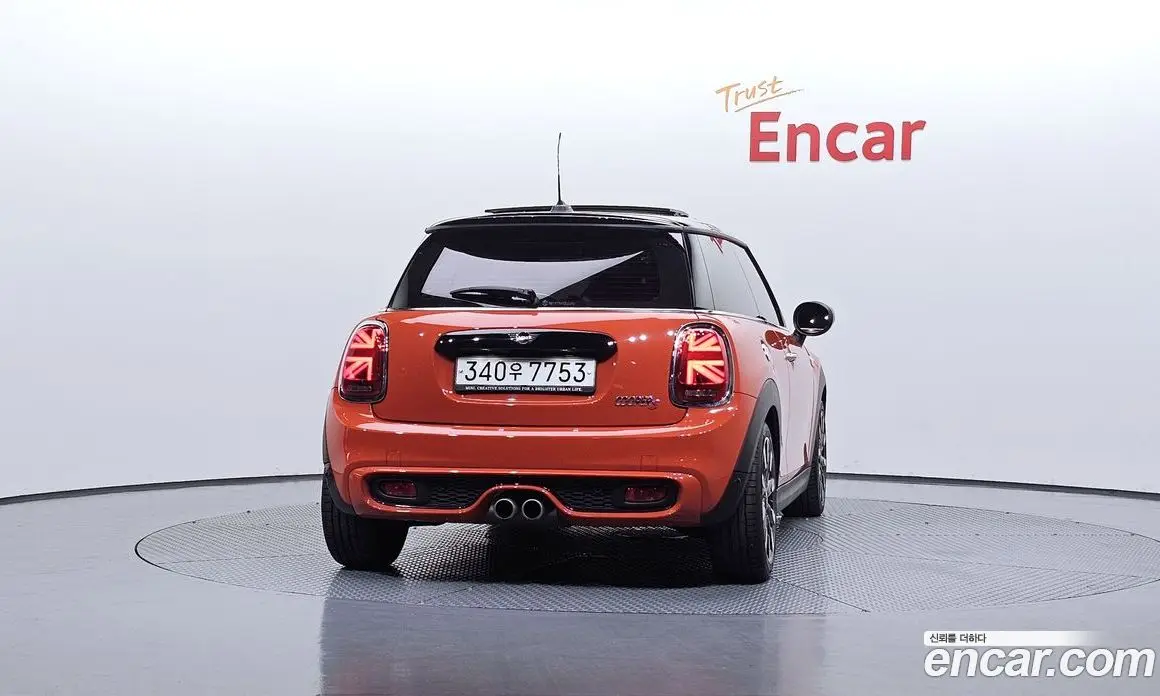 Mini Cooper 2020 2.0 автомат (гидро), фото 4 Mini Cooper 2020 2.0 автомат (гидро), фото 4