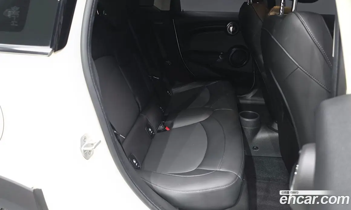 Mini Cooper 2020 1.5 автомат (гидро), фото 18