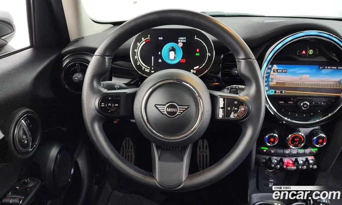 Mini Cooper 2021 1.5 автомат (гидро), фото 18