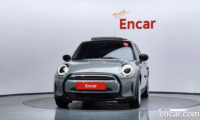 Mini Cooper 2021 1.5 автомат (гидро), миниатюра 3